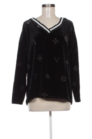 Bluzka damska NEW COLLECTION, Rozmiar XXL, Kolor Czarny, Cena 94,00 zł, #136758768