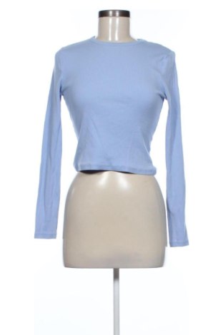Dámská halenka Bershka, Velikost S, Barva Modrá, Cena  193,00 Kč, #136769715