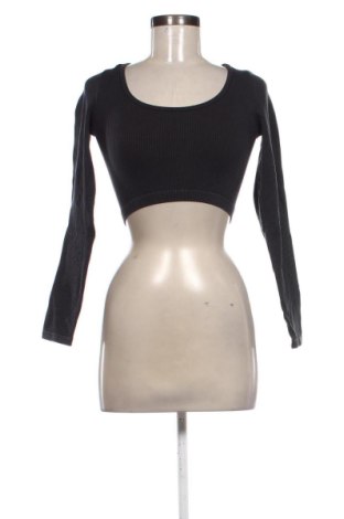 Dámská halenka Stradivarius, Velikost S, Barva Černá, Cena  170,00 Kč, #136781036