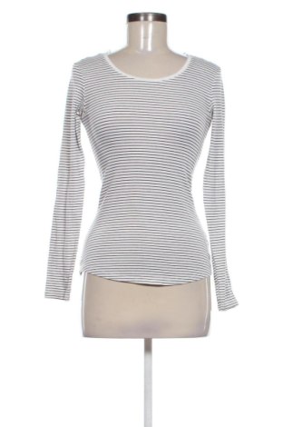 Дамска блуза H&M L.O.G.G., Размер XS, Цвят Многоцветен, Цена 5,62 €, #136687278