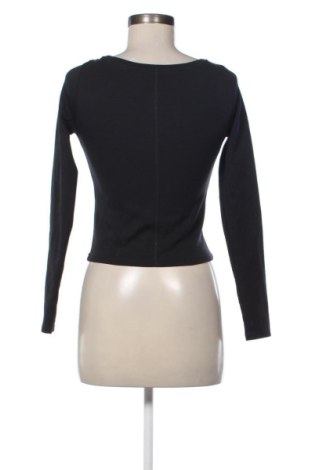 Dámská halenka Nike, Velikost XS, Barva Černá, Cena  729,00 Kč