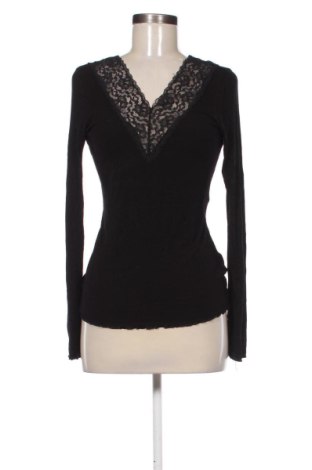 Bluză de femei Pieces, Mărime M, Culoare Negru, Preț 145,99 Lei, #136699355