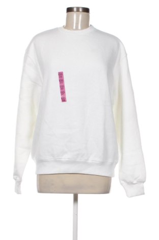 Дамска блуза Pull&Bear, Размер L, Цвят Бял, Цена 32,21 €, #136677088