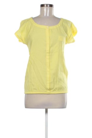 Дамска блуза Pull&Bear, Размер S, Цвят Жълт, Цена 9,71 €, #136700973