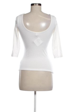 Bluzka damska Stradivarius, Rozmiar S, Kolor Biały, Cena 51,99 zł