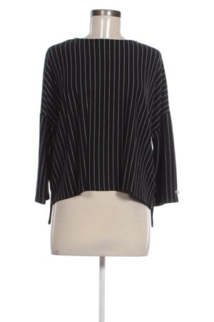 Damen Shirt Stradivarius, Größe S, Farbe Mehrfarbig, Preis 20,99 €, #136699219
