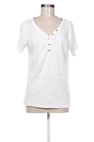 Дамска блуза Unbranded, Размер XL, Цвят Бял, Цена 10,73 €, #136736377