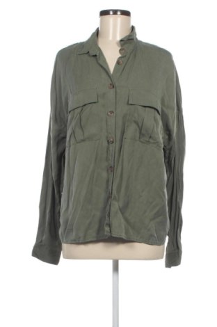 Cămașă de femei Cropp, Mărime L, Culoare Verde, Preț 45,00 Lei, #136676528