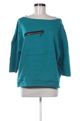 Γυναικείο t-shirt Megi, Μέγεθος L, Χρώμα Μπλέ, Τιμή 8,99 €, #136762745