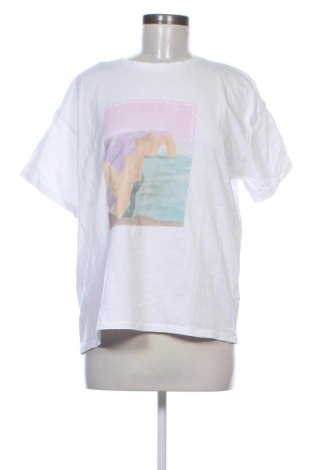 Γυναικείο t-shirt Reserved, Μέγεθος L, Χρώμα Λευκό, Τιμή 10,99 €, #136768865