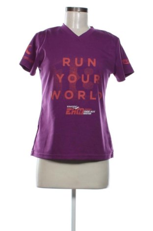 Γυναικείο t-shirt Saucony, Μέγεθος M, Χρώμα Βιολετί, Τιμή 16,99 €, #136779147