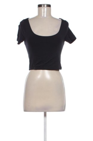 Damski T-shirt Pull&Bear, Rozmiar S, Kolor Czarny, Cena 75,99 zł