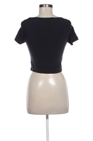 Damski T-shirt Pull&Bear, Rozmiar S, Kolor Czarny, Cena 75,99 zł