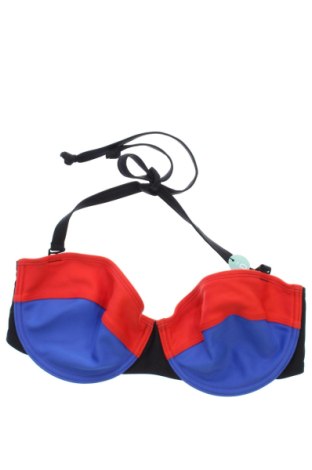 Costum de baie de damă Adidas, Mărime M, Culoare Multicolor, Preț 166,82 Lei, #136651868