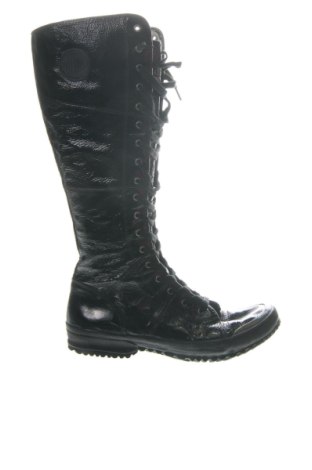 Damskie kozaki Palladium, Rozmiar 38, Kolor Czarny, Cena 624,99 zł, #136561324
