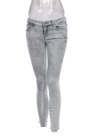 Дамски дънки Betty & Co, Размер M, Цвят Сив, Цена 18,91 €, #136708900