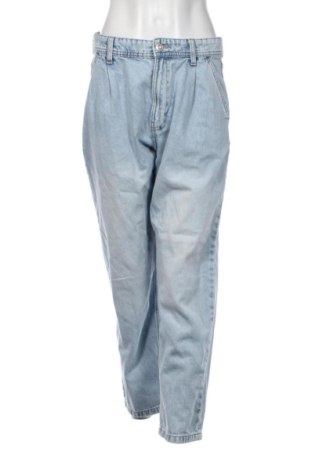 Γυναικείο Τζίν Bershka, Μέγεθος M, Χρώμα Μπλέ, Τιμή 15,00 €, #136713238