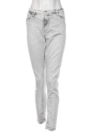 Дамски дънки Nice & Chic, Размер L, Цвят Сив, Цена 2,04 €, #136724413