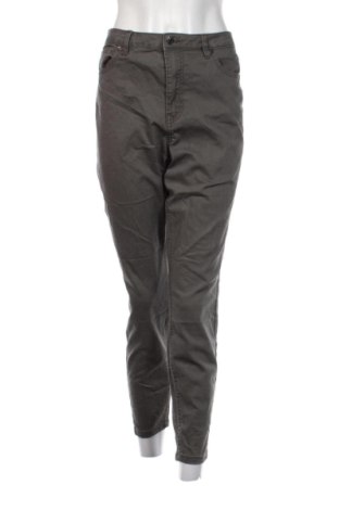 Dámské džíny  Piazza Italia, Velikost XL, Barva Zelená, Cena  279,00 Kč, #136726292