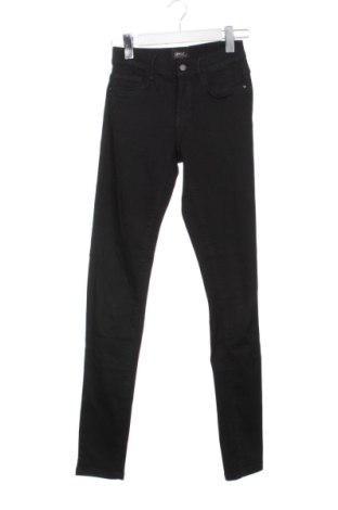 Damskie jeansy ONLY, Rozmiar XS, Kolor Czarny, Cena 48,23 zł, #136730964