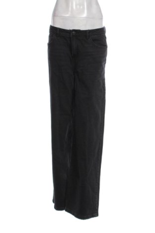 Damskie jeansy Sinsay, Rozmiar L, Kolor Czarny, Cena 75,02 zł, #136731334