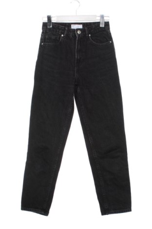 Damskie jeansy Bershka, Rozmiar XS, Kolor Czarny, Cena 62,00 zł, #136734456