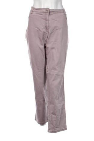 Damen Jeans Brax, Größe XXL, Farbe Aschrosa, Preis 23,99 €, #136735695