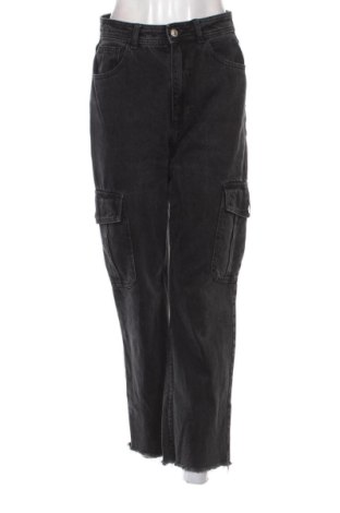 Damskie jeansy Cropp, Rozmiar M, Kolor Czarny, Cena 61,99 zł, #136738456