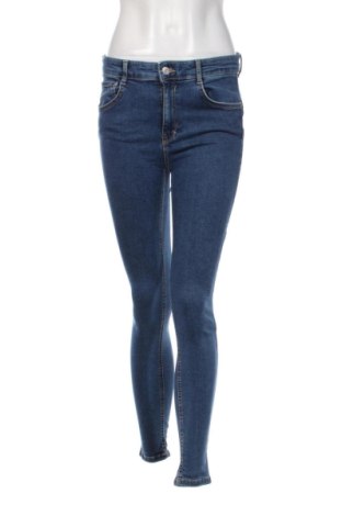 Damskie jeansy Pull&Bear, Rozmiar L, Kolor Niebieski, Cena 56,99 zł, #136738716
