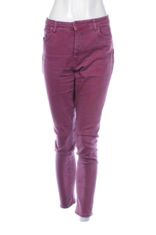 Damskie jeansy Camomilla, Rozmiar XL, Kolor Fioletowy, Cena 75,02 zł, #136777612