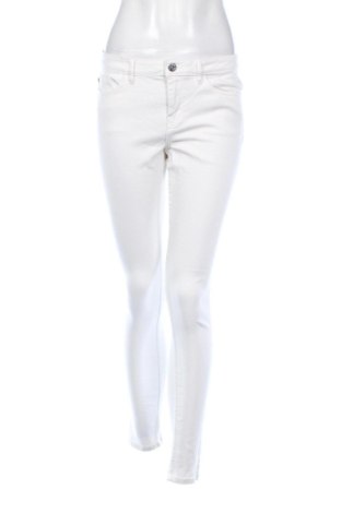 Damskie jeansy Esmara, Rozmiar M, Kolor Biały, Cena 48,99 zł, #136778950