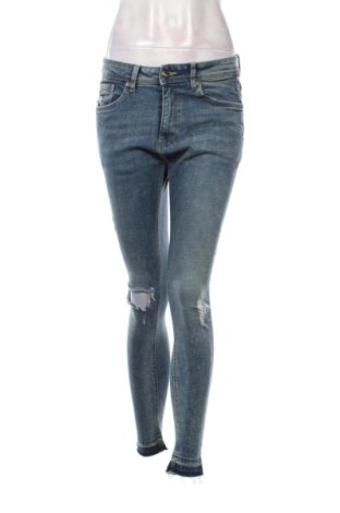 Dámské džíny  Bershka, Velikost M, Barva Modrá, Cena  439,00 Kč, #136698510