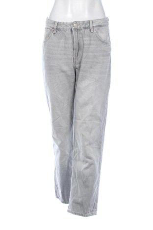 Női farmernadrág Bershka, Méret M, Szín Szürke, Ár 6 489 Ft, #136730870