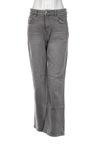 Blugi de femei H&M, Mărime M, Culoare Gri, Preț 78,20 Lei, #136703397