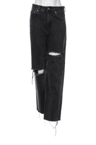 Damskie jeansy Pull&Bear, Rozmiar S, Kolor Czarny, Cena 122,23 zł, #136703754