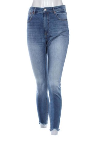 Damskie jeansy Stradivarius, Rozmiar L, Kolor Niebieski, Cena 78,99 zł, #136688951