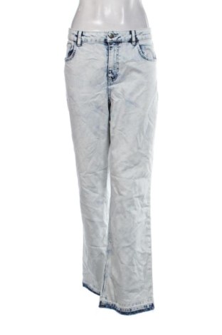 Blugi de femei Unbranded, Mărime L, Culoare Albastru, Preț 52,99 Lei, #136728975