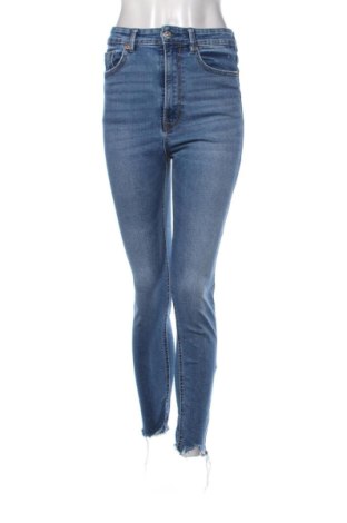 Damskie jeansy Stradivarius, Rozmiar M, Kolor Niebieski, Cena 80,38 zł, #136760977