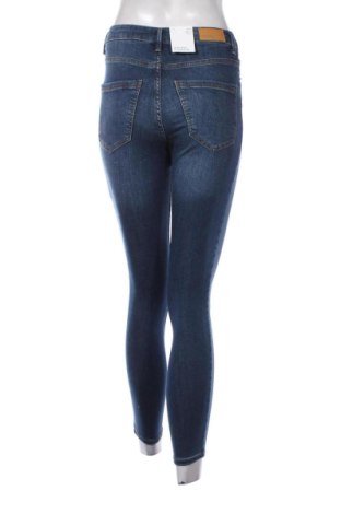 Дамски дънки Vero Moda, Размер S, Цвят Син, Цена 39,88 €