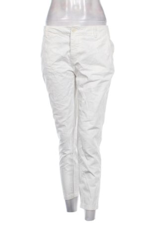 Blugi de femei Zara, Mărime M, Culoare Alb, Preț 85,99 Lei, #136631502