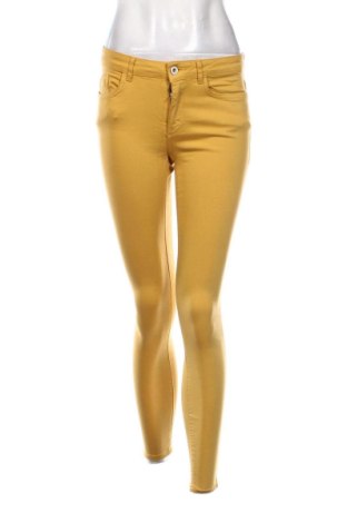 Blugi de femei Zara, Mărime S, Culoare Galben, Preț 72,99 Lei, #136684365
