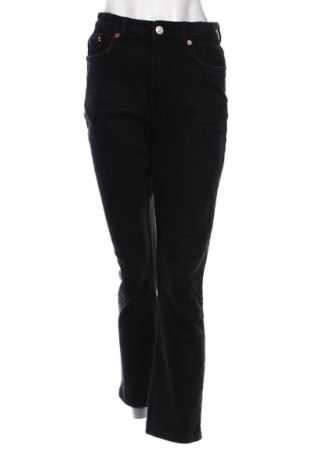 Blugi de femei Zara, Mărime S, Culoare Negru, Preț 71,99 Lei, #136692743
