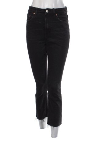 Damskie jeansy Zara, Rozmiar S, Kolor Czarny, Cena 75,02 zł, #136697405
