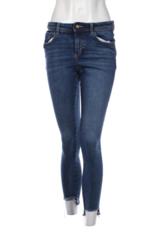 Damskie jeansy Zara, Rozmiar M, Kolor Niebieski, Cena 75,02 zł, #136703350