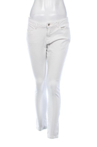 Damen Cordhose S.Oliver, Größe M, Farbe Weiß, Preis 25,00 €, #136693754