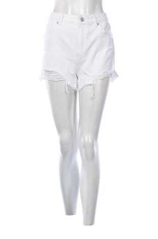 Pantaloni scurți de femei Fb Sister, Mărime M, Culoare Alb, Preț 33,99 Lei, #136740897