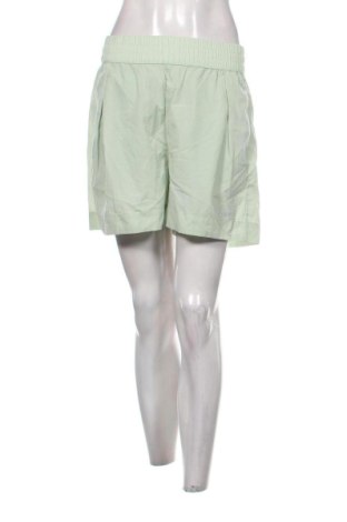Pantaloni scurți de femei Collusion, Mărime S, Culoare Verde, Preț 76,39 Lei, #136750074