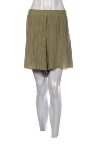 Дамски къс панталон Janina, Размер 3XL, Цвят Зелен, Цена 4,60 €, #136677875