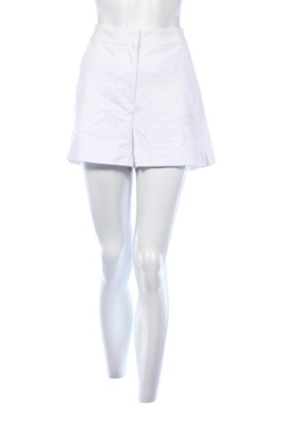 Pantaloni scurți de femei Lefties, Mărime M, Culoare Alb, Preț 45,99 Lei, #136660524