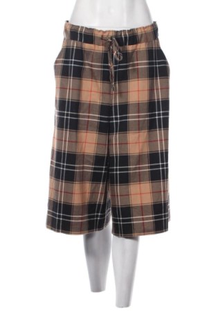 Pantaloni scurți de femei Marie Lund, Mărime M, Culoare Multicolor, Preț 90,67 Lei, #136686948